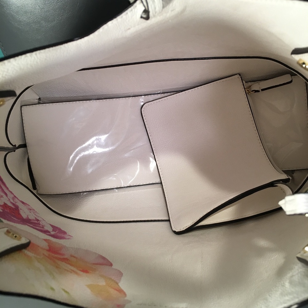 🆕 NWT Calvin Klein Reversible Handbag - Picture 8 of 8